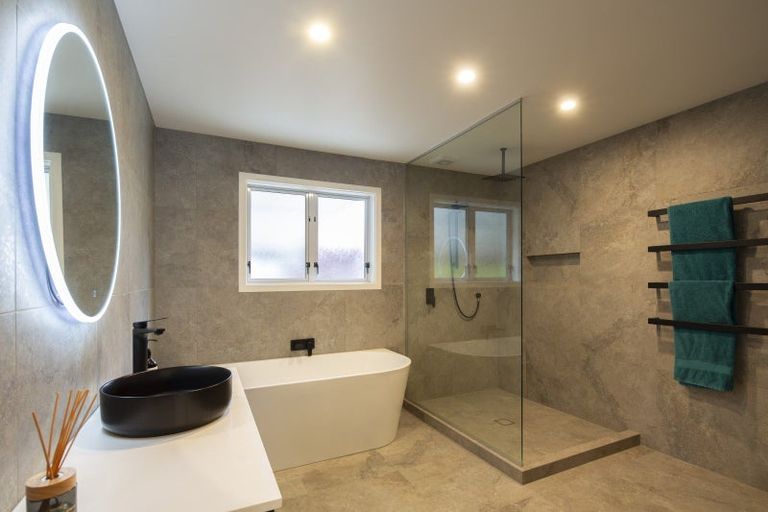 Photo of property in 19 Alta Place, Frankton, Queenstown, 9300