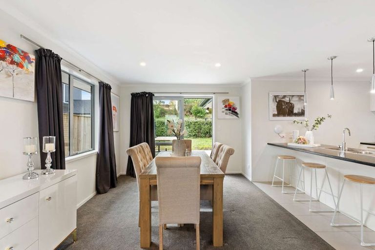 Photo of property in 23 Pakaraka Drive, Papakura, 2110