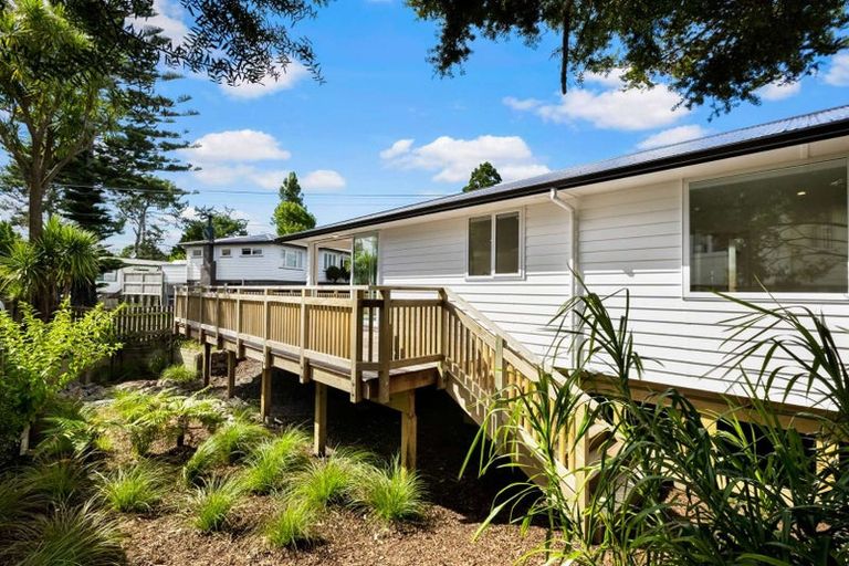Photo of property in 6a Alston Avenue, Kelston, Auckland, 0602