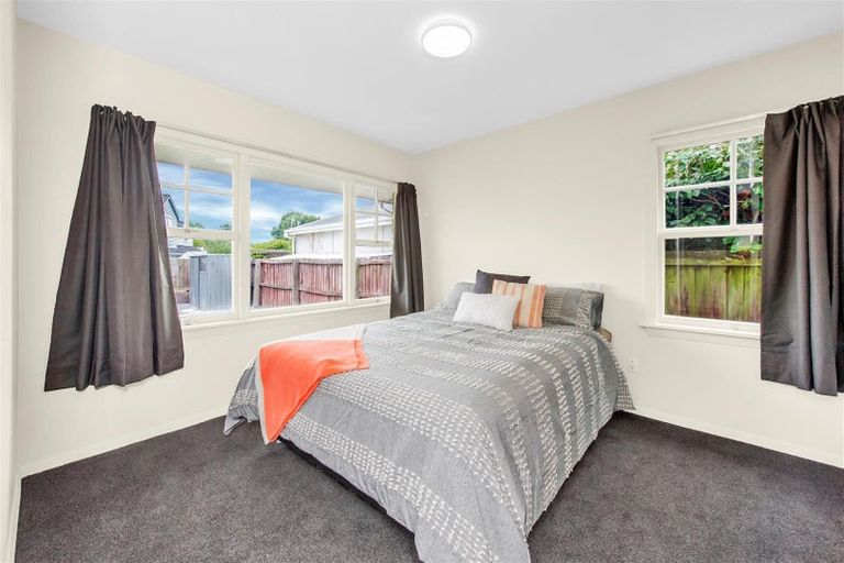 Photo of property in 6 Birkenhead Street, Avonhead, Christchurch, 8042