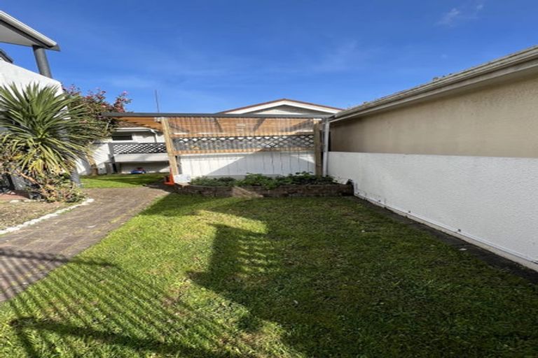 Photo of property in 38 Kings Crescent, Hutt Central, Lower Hutt, 5010