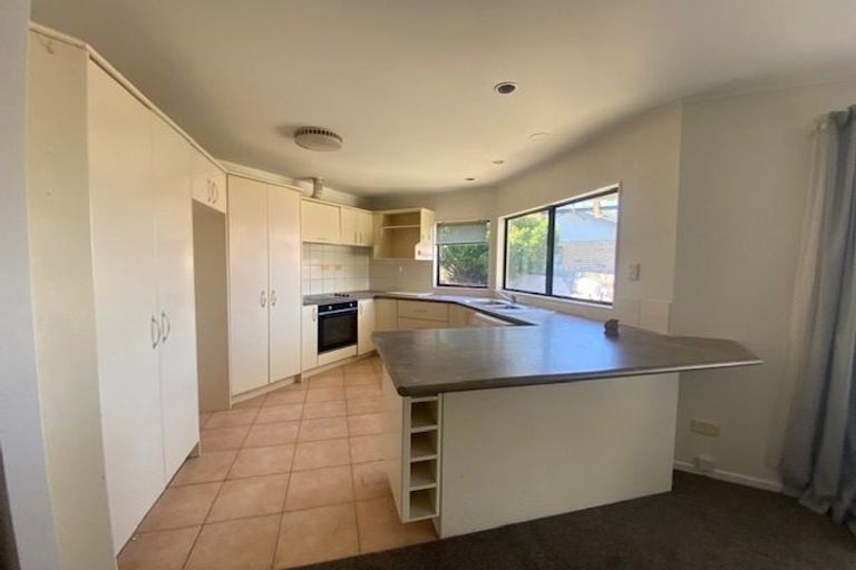 Photo of property in 240 Botany Road, Golflands, Auckland, 2013