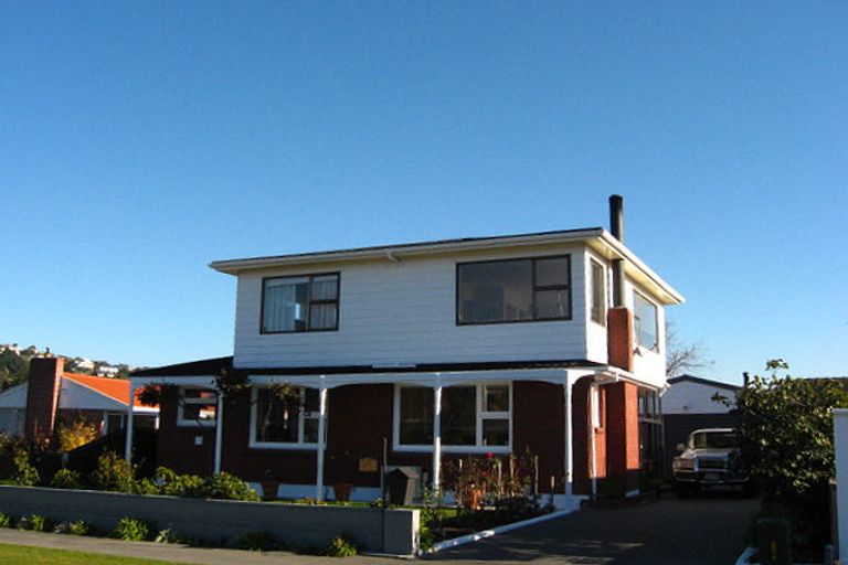 Photo of property in 4 Pahau Place, Cracroft, Christchurch, 8025