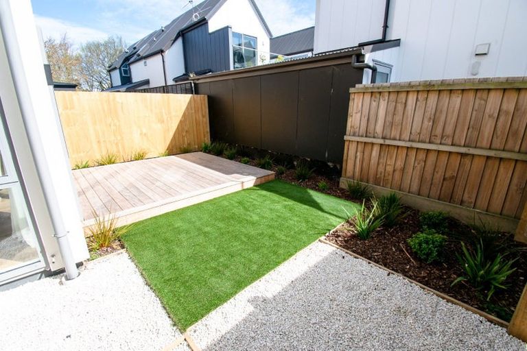 Photo of property in 112b Edgeware Road, St Albans, Christchurch, 8014