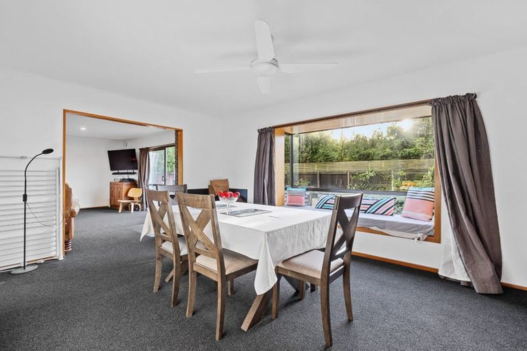 Photo of property in 11a Pinaster Place, Parklands, Christchurch, 8083