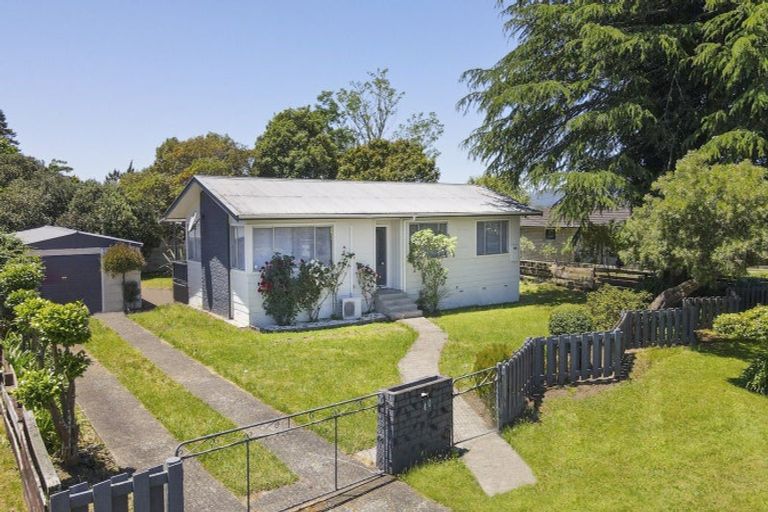 Photo of property in 40 Collie Drive, Pukehangi, Rotorua, 3015