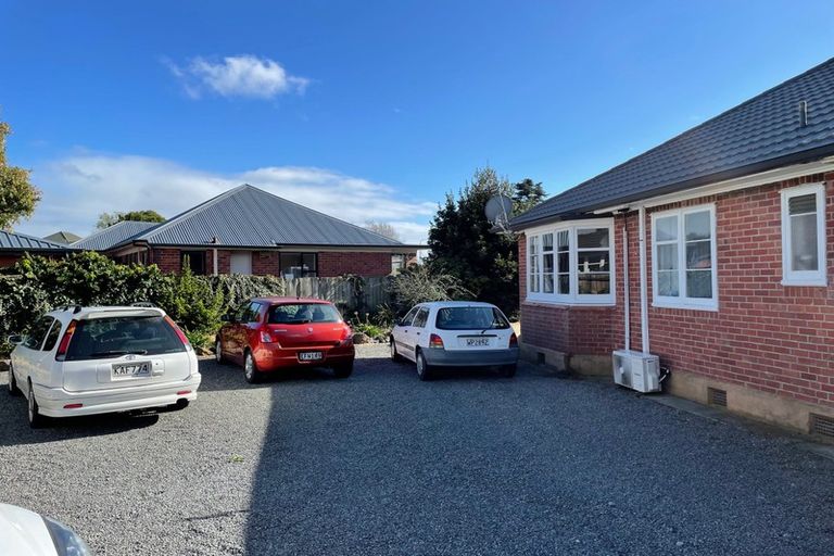 Photo of property in 30 Piko Crescent, Riccarton, Christchurch, 8041