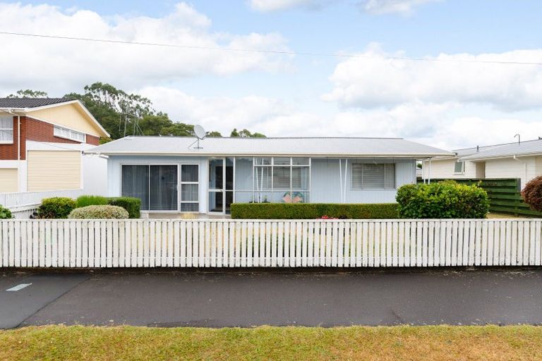 Photo of property in 44 Macdonald Road, Glenview, Hamilton, 3206