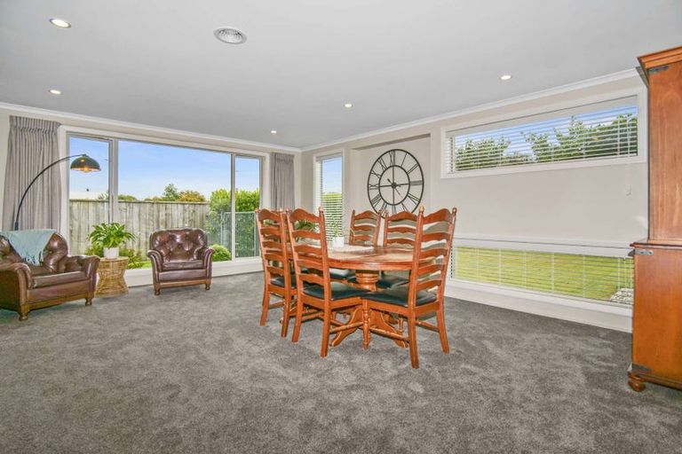 Photo of property in 96 Brougham Street, Westport, 7825