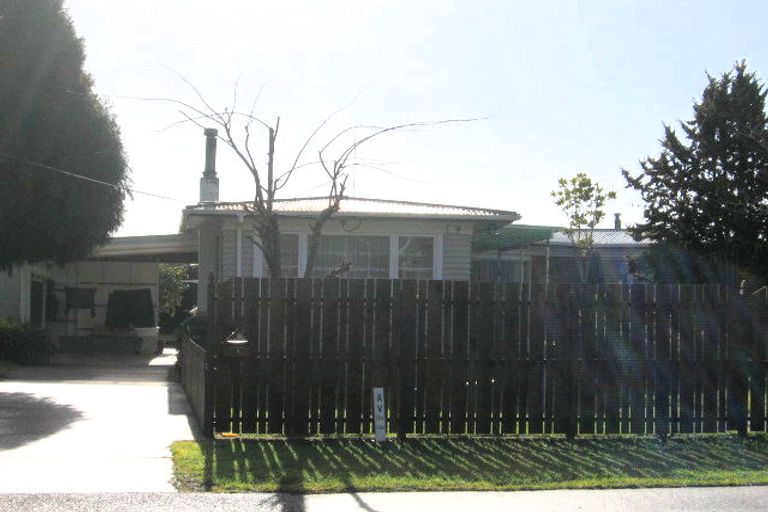 Photo of property in 1 Dip Road, Te Kamo, Whangarei, 0112