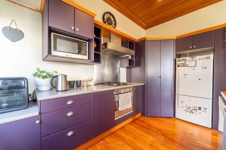 Photo of property in 10 Clifton Terrace, West End, Timaru, 7910