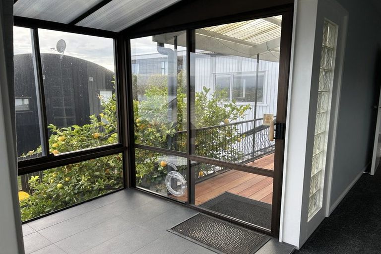 Photo of property in 2/73 Te Awakura Terrace, Mount Pleasant, Christchurch, 8081