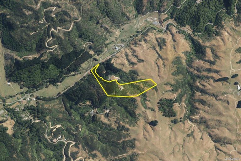 Photo of property in 999 Moonshine Road, Judgeford, Porirua, 5381