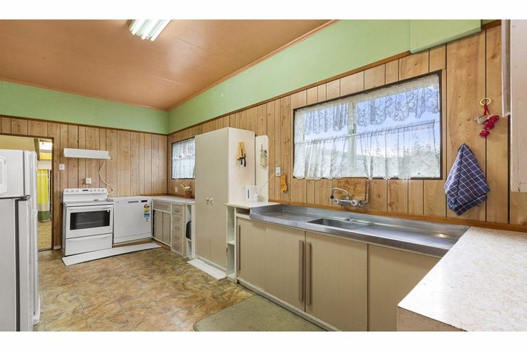 Photo of property in 4 Mccarthy Street, Waihou, Te Aroha, 3393