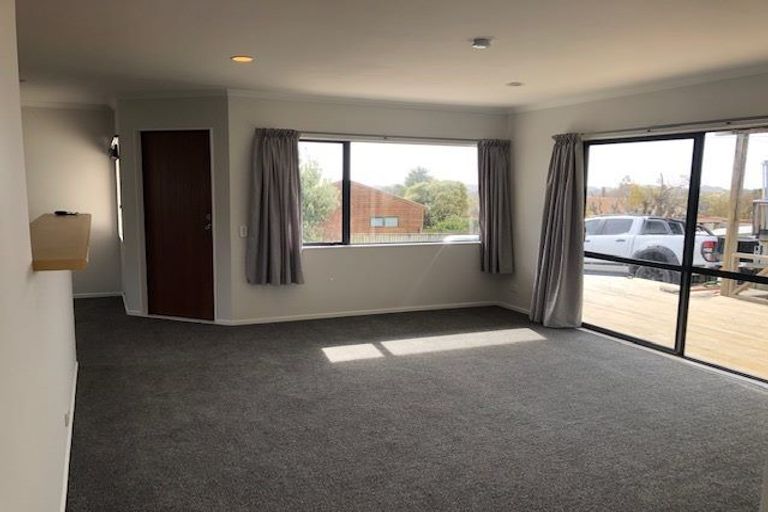 Photo of property in 19b Huia Street, Waikanae, 5036