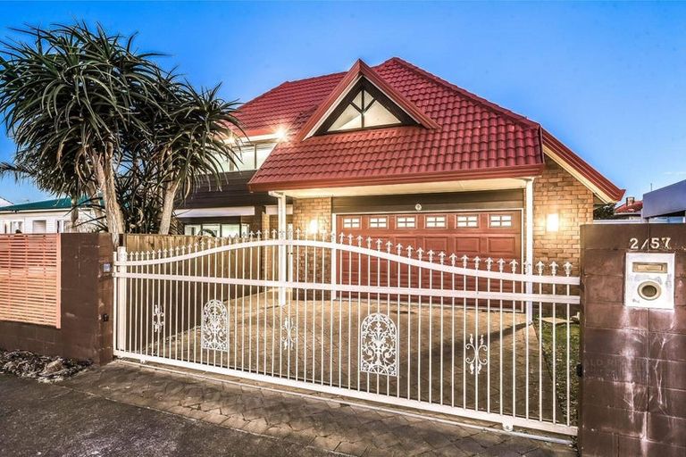 Photo of property in 2/57 Hoteo Avenue, Papatoetoe, Auckland, 2025