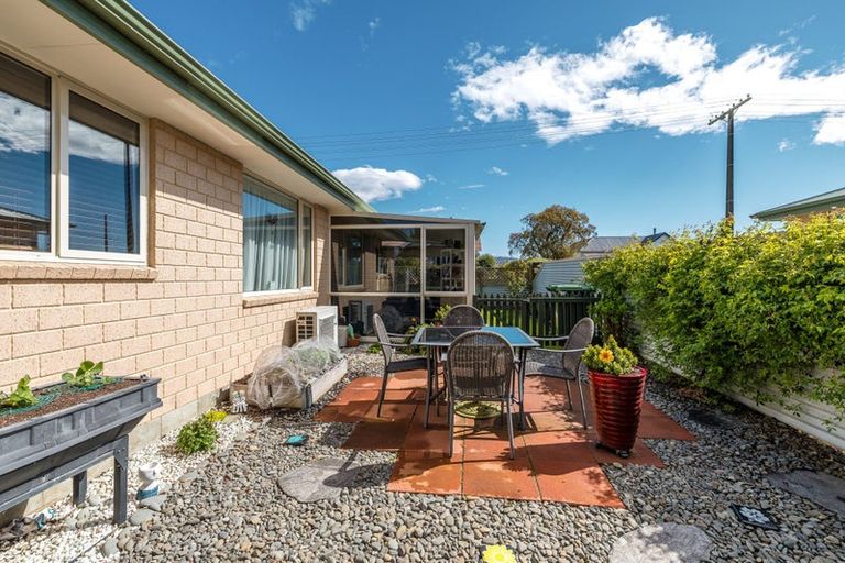 Photo of property in 5 Herbert Street, Waimate, 7924