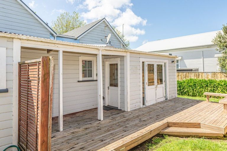 Photo of property in 39 Peakes Road, Saint Johns Hill, Whanganui, 4501