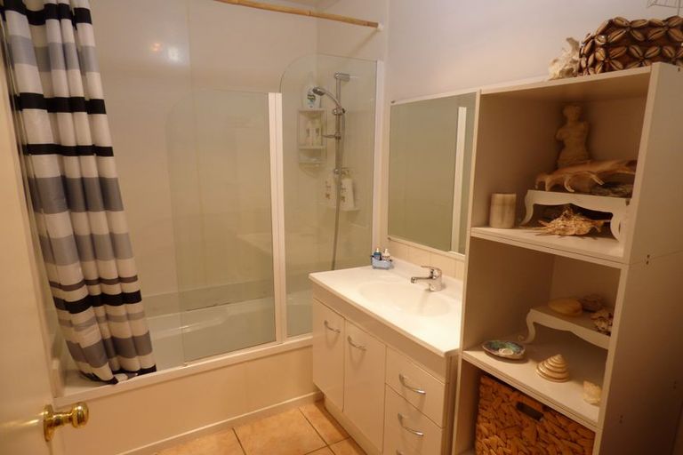 Photo of property in 38a Jacaranda Place, Kerikeri, 0230