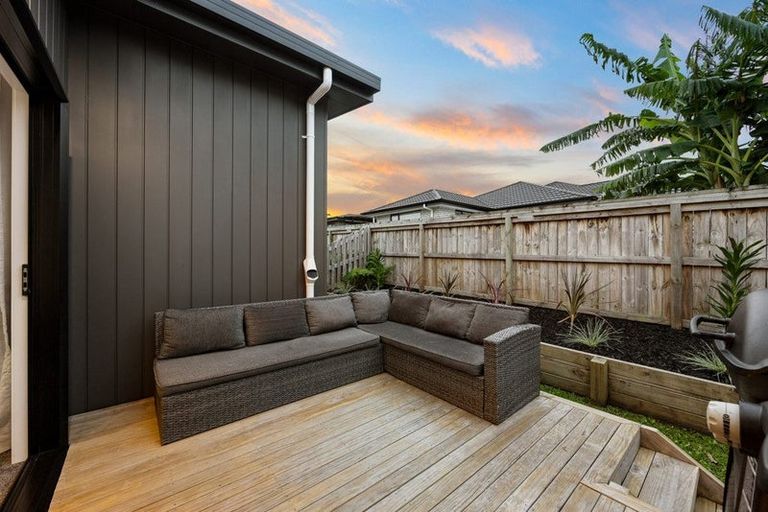 Photo of property in 7 Patrick Rice Drive, Swanson, Auckland, 0614