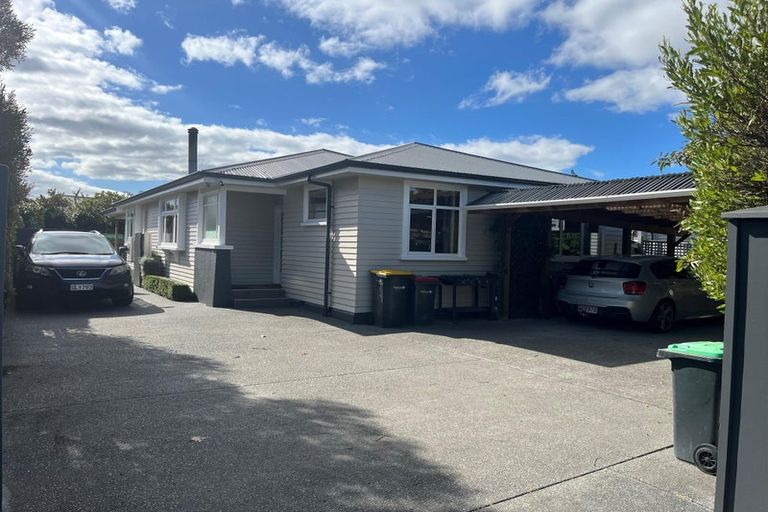 Photo of property in 14 Wairakei Road, Strowan, Christchurch, 8052