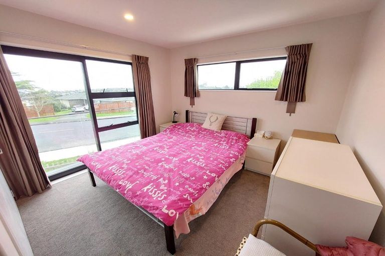 Photo of property in 54a Bleakhouse Road, Howick, Auckland, 2014