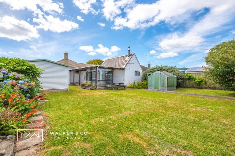Photo of property in 10 Weka Grove, Elderslea, Upper Hutt, 5018