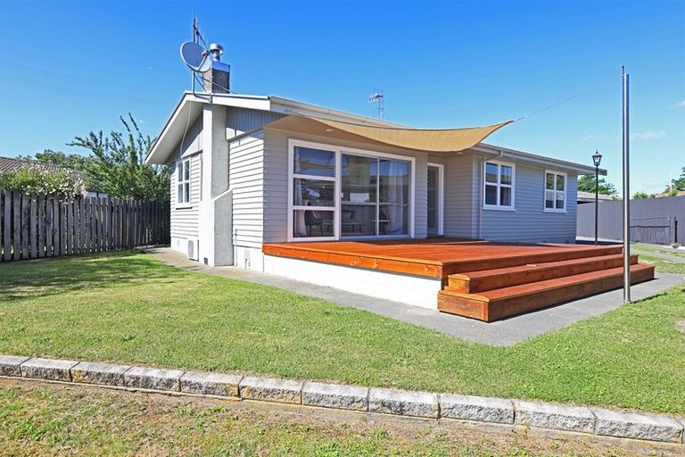 Photo of property in 11 Sunderland Drive, Flaxmere, Hastings, 4120