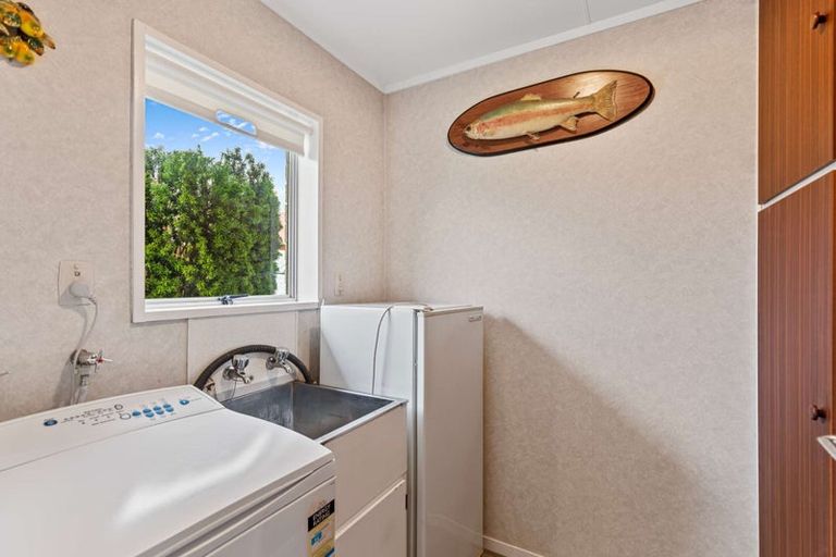 Photo of property in 4 Saunders Place, Gonville, Whanganui, 4501