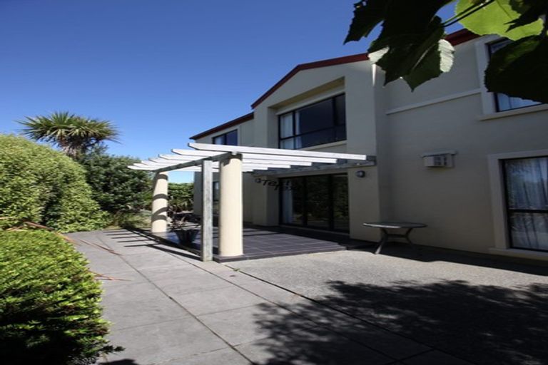 Photo of property in 43 Waverton Terrace, Churton Park, Wellington, 6037