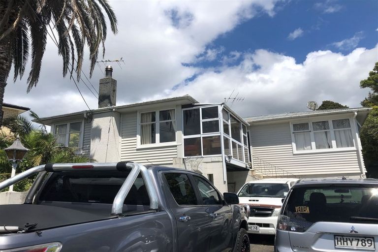 Photo of property in 32 Millbrook Road, Henderson, Auckland, 0612