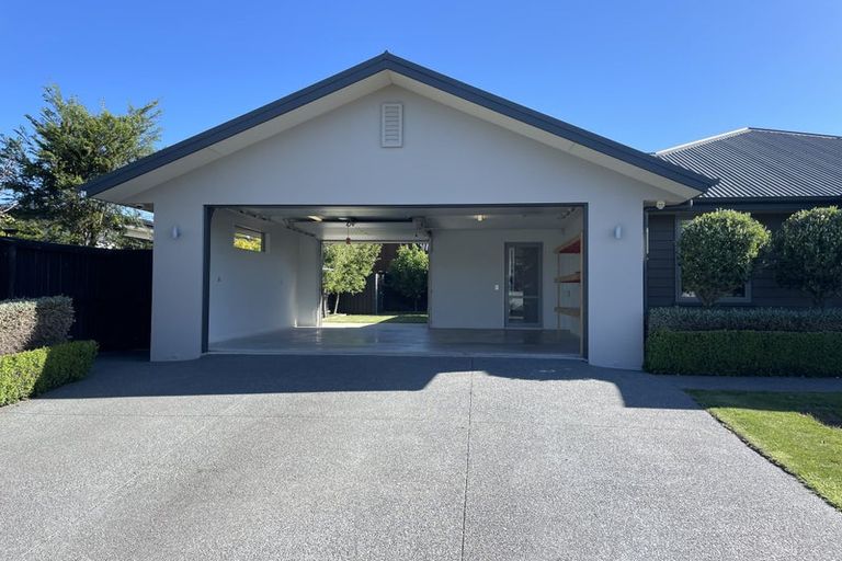 Photo of property in 4 Archrob Avenue, Prebbleton, 7604