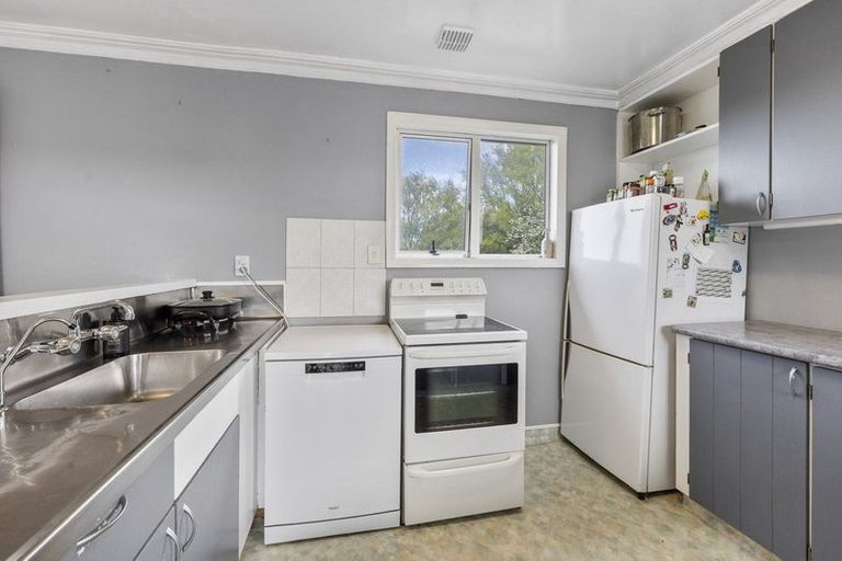 Photo of property in 13 Albert Street, Hawera, 4610