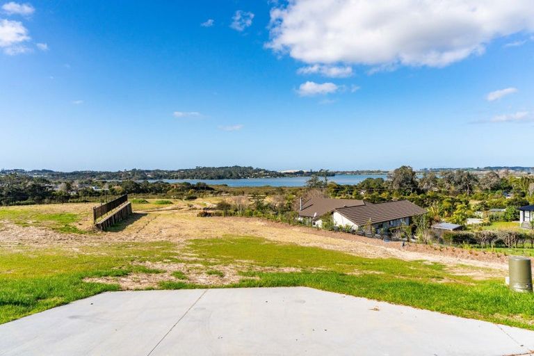 Photo of property in 48 Old Waipu Road, Mangawhai, 0505