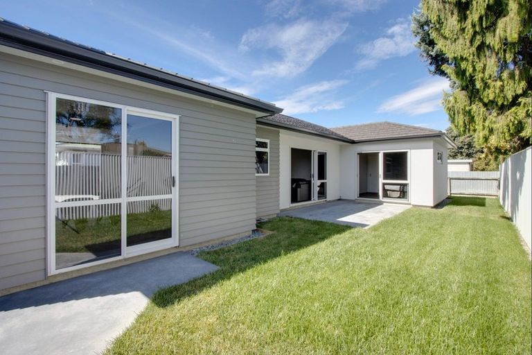 Photo of property in 28a Clarence Cox Crescent, Pirimai, Napier, 4112