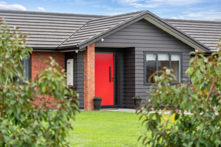 Photo of property in 43 Seachange Drive, Leamington, Cambridge, 3432