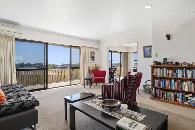 Photo of property in 14 Shearman Grove, Tauranga South, Tauranga, 3112