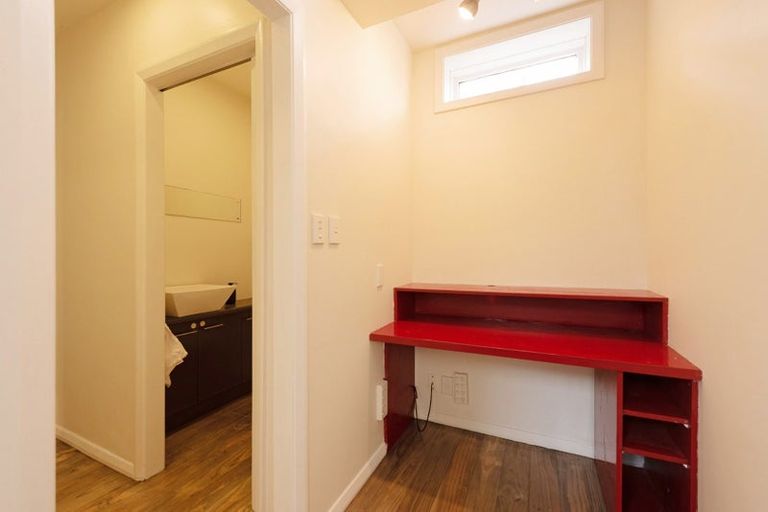 Photo of property in 249 Tinakori Road, Thorndon, Wellington, 6011