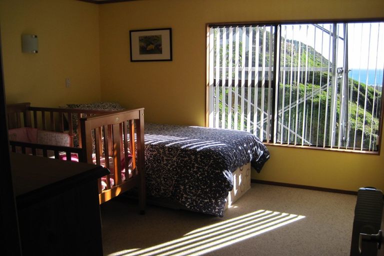 Photo of property in 14 Pa Road, Pukerua Bay, 5026