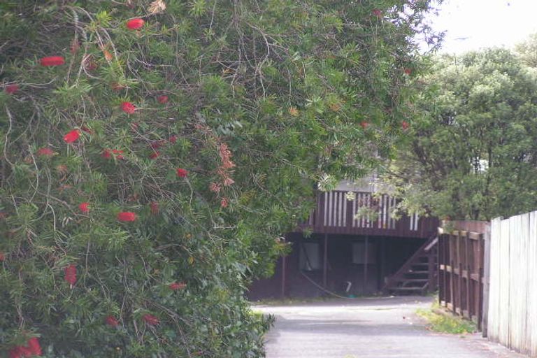 Photo of property in 2/6 Arrow Road, Forrest Hill, Auckland, 0620