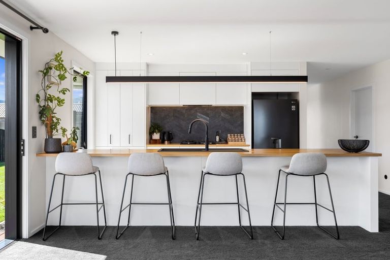 Photo of property in 28 Drayton Street, Richmond, 7020