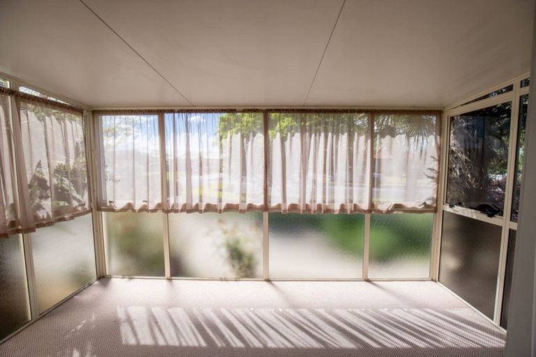 Photo of property in 50 Darlington Street, Ngatea, 3503