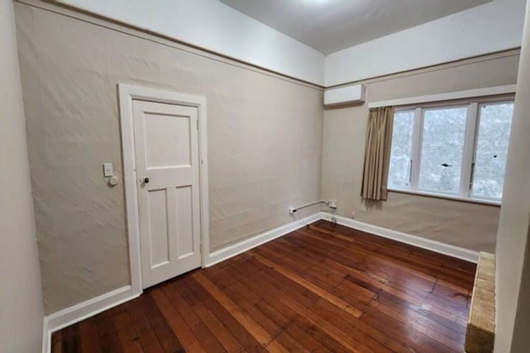 Photo of property in 21 Central Terrace, Kelburn, Wellington, 6012
