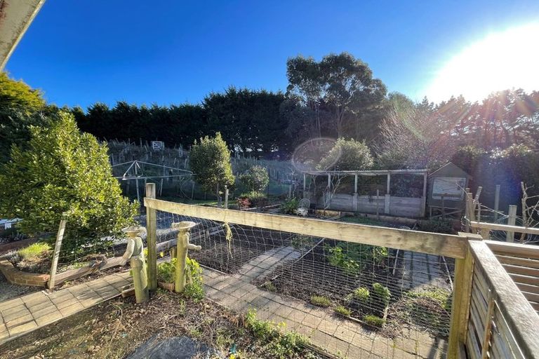 Photo of property in 29 Drummond Crescent, Kelson, Lower Hutt, 5010