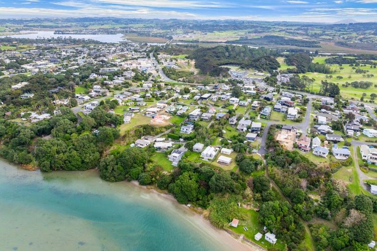 Photo of property in 53 Eveline Street, Mangawhai Heads, Mangawhai, 0505