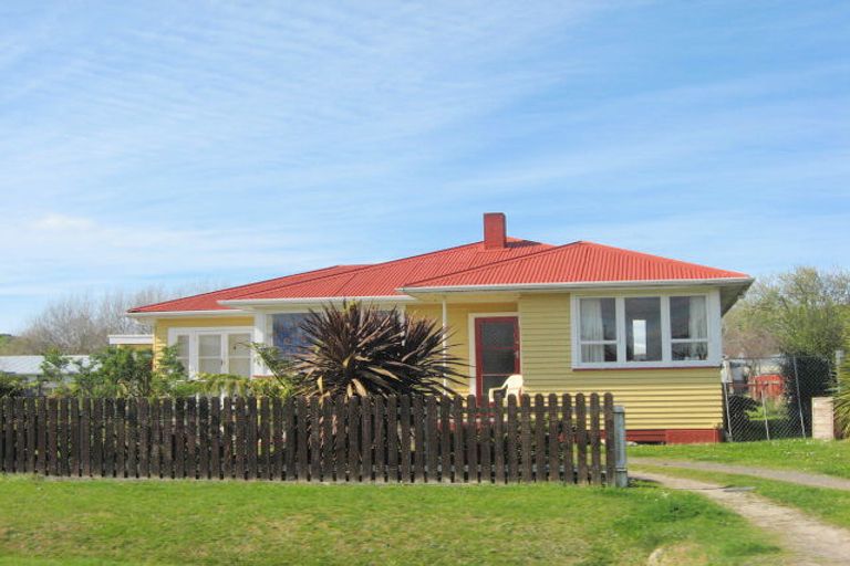 Photo of property in 141 Apatu Street, Wairoa, 4108