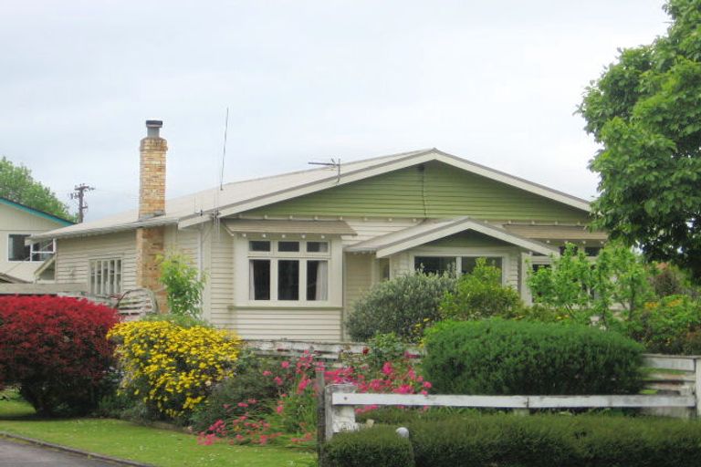 Photo of property in 50 Thames Road, Paeroa, 3600