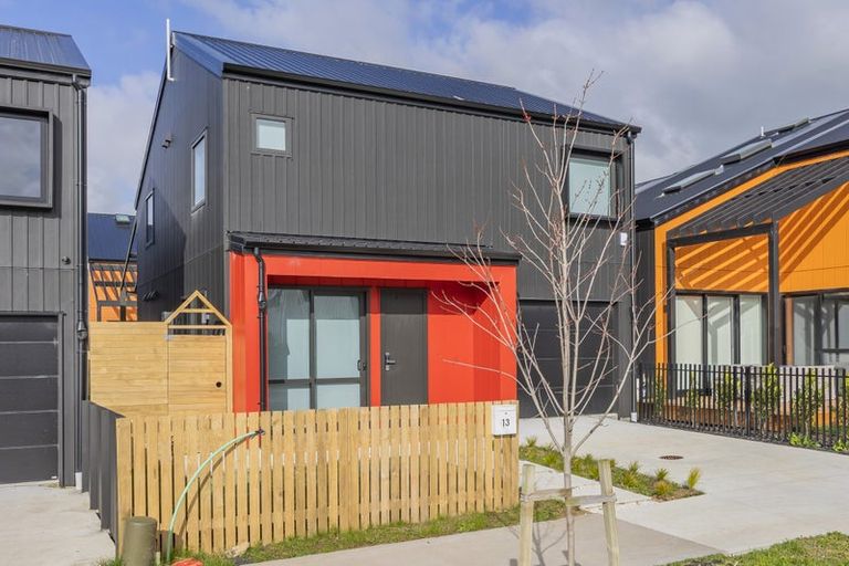 Photo of property in 13 Murray Grey Lane, Karaka, 2580