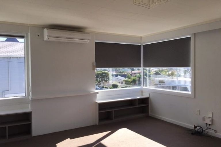 Photo of property in 2/130 Forbury Road, Saint Clair, Dunedin, 9012