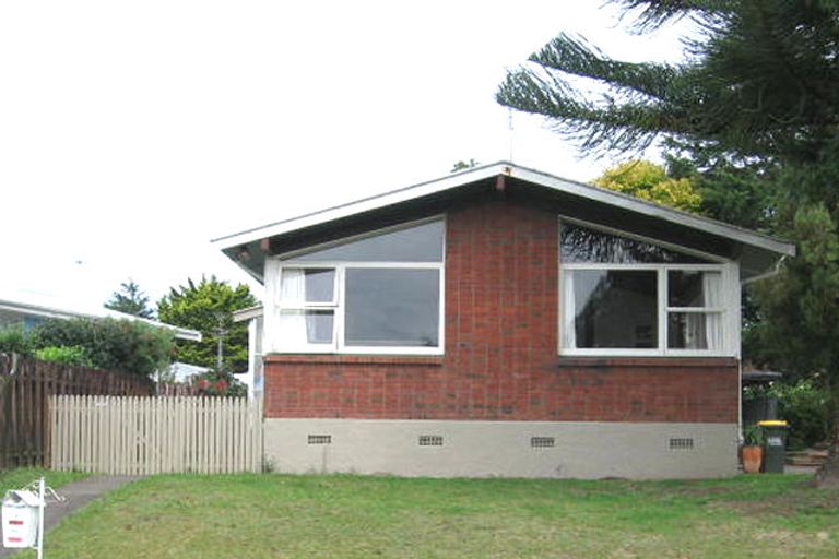 Photo of property in 9 Jillian Drive, Ranui, Auckland, 0612